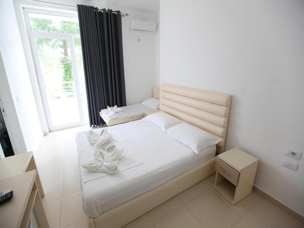 Apartments In Potam Himare Eksteriør bilde